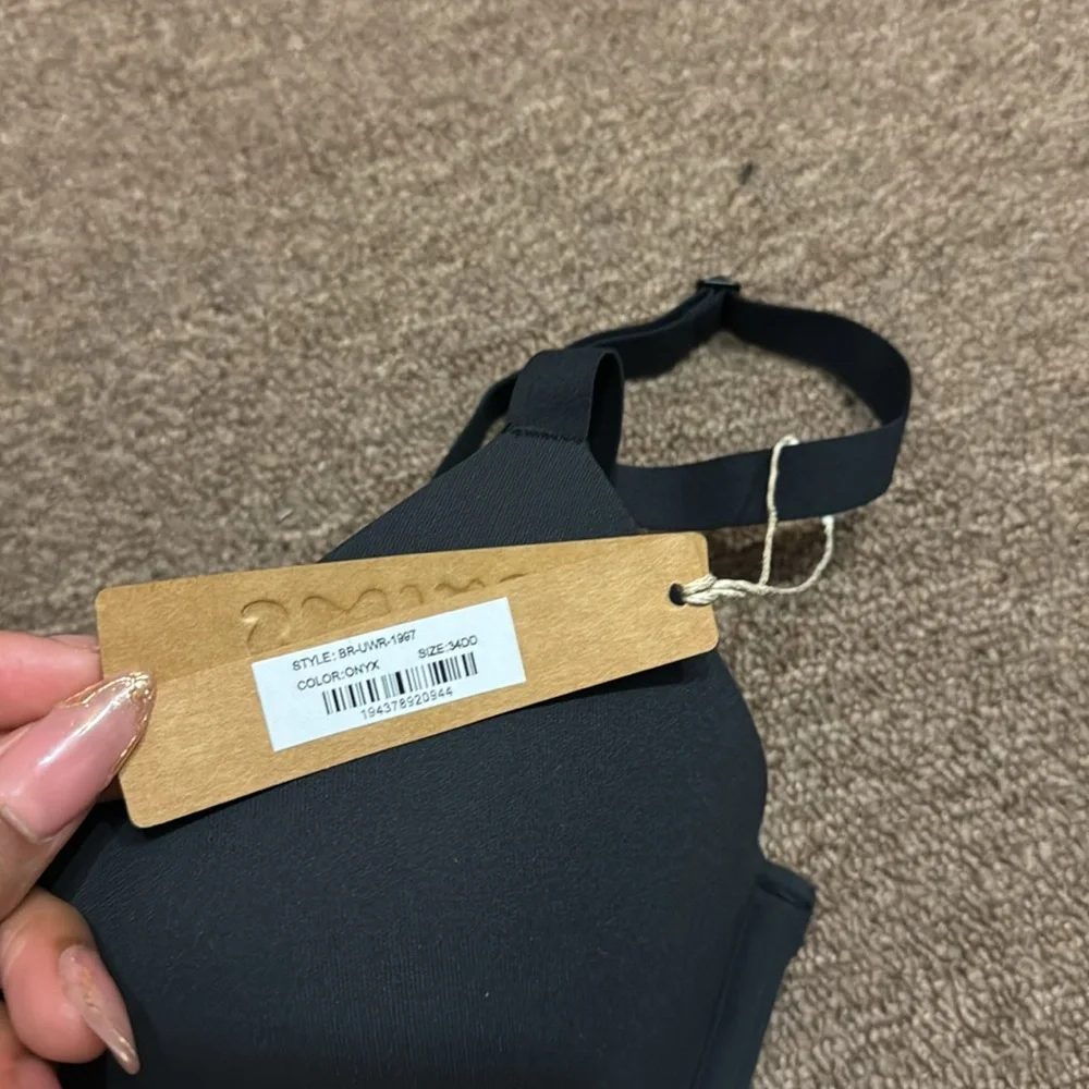 Skims bra - Picture 2 of 2